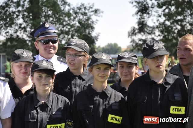 Zdjęcie w galerii na portalu naszraciborz.pl: Gospodarze zgarnęli wszystko wiadomości z regionu