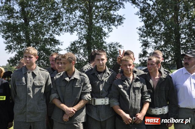 Zdjęcie w galerii na portalu naszraciborz.pl: Gospodarze zgarnęli wszystko wiadomości z regionu