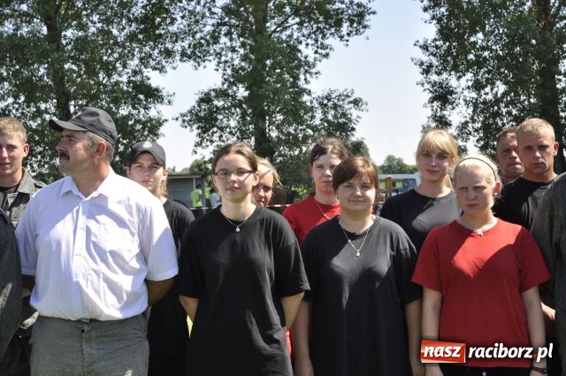 Zdjęcie w galerii na portalu naszraciborz.pl: Gospodarze zgarnęli wszystko wiadomości z regionu