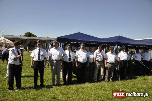 Zdjęcie w galerii na portalu naszraciborz.pl: Gospodarze zgarnęli wszystko wiadomości z regionu