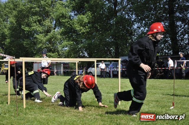 Zdjęcie w galerii na portalu naszraciborz.pl: Gospodarze zgarnęli wszystko wiadomości z regionu