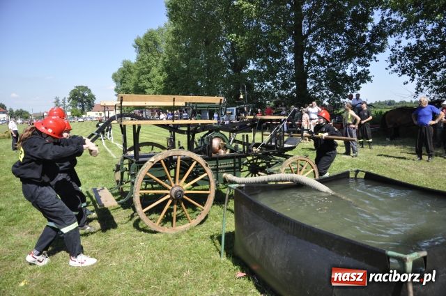 Zdjęcie w galerii na portalu naszraciborz.pl: Gospodarze zgarnęli wszystko wiadomości z regionu