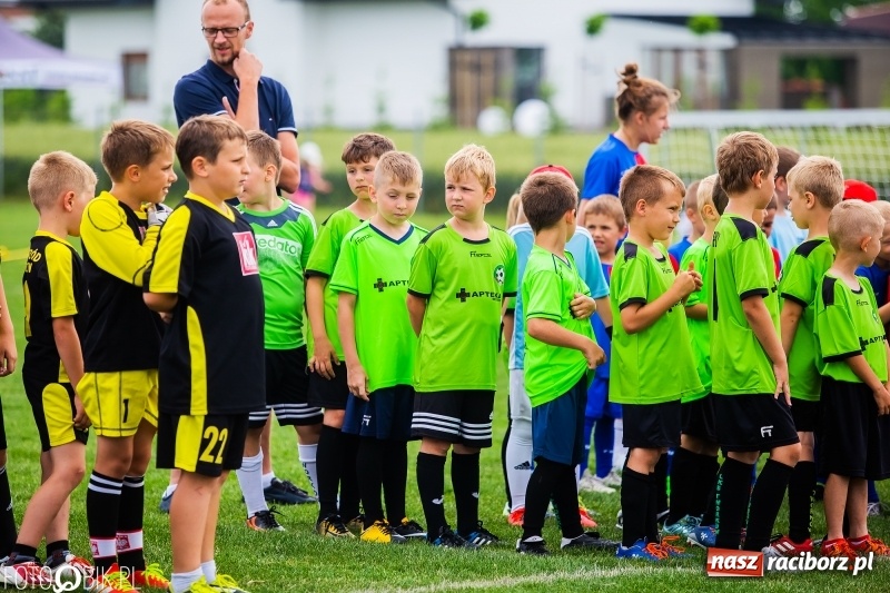 Zdjęcie w galerii na portalu naszraciborz.pl: Turniej żaków w ramach festynu sportowego w Borucinie wiadomości z regionu