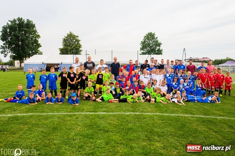 Zdjęcie w galerii na portalu naszraciborz.pl: Turniej żaków w ramach festynu sportowego w Borucinie wiadomości z regionu