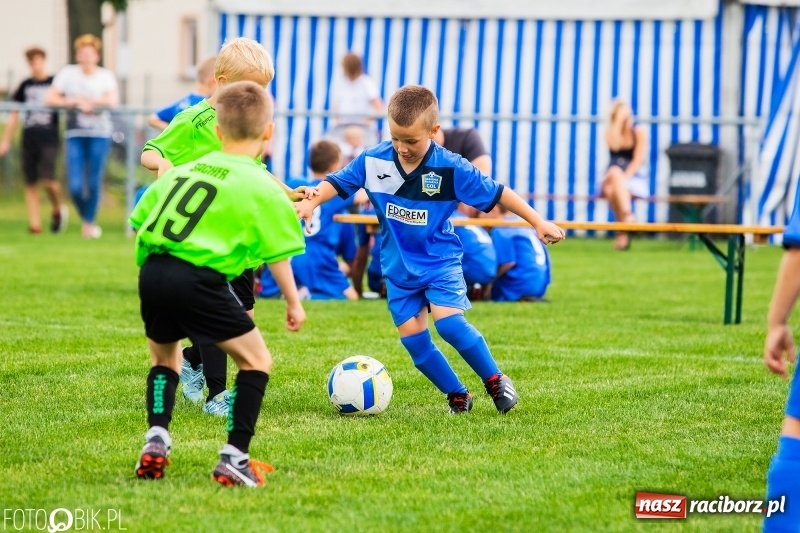 Zdjęcie w galerii na portalu naszraciborz.pl: Turniej żaków w ramach festynu sportowego w Borucinie wiadomości z regionu