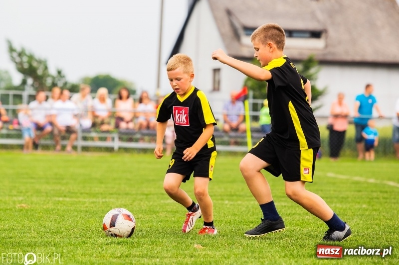 Zdjęcie w galerii na portalu naszraciborz.pl: Turniej żaków w ramach festynu sportowego w Borucinie wiadomości z regionu