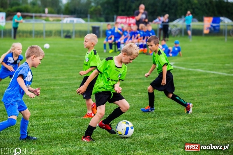 Zdjęcie w galerii na portalu naszraciborz.pl: Turniej żaków w ramach festynu sportowego w Borucinie wiadomości z regionu