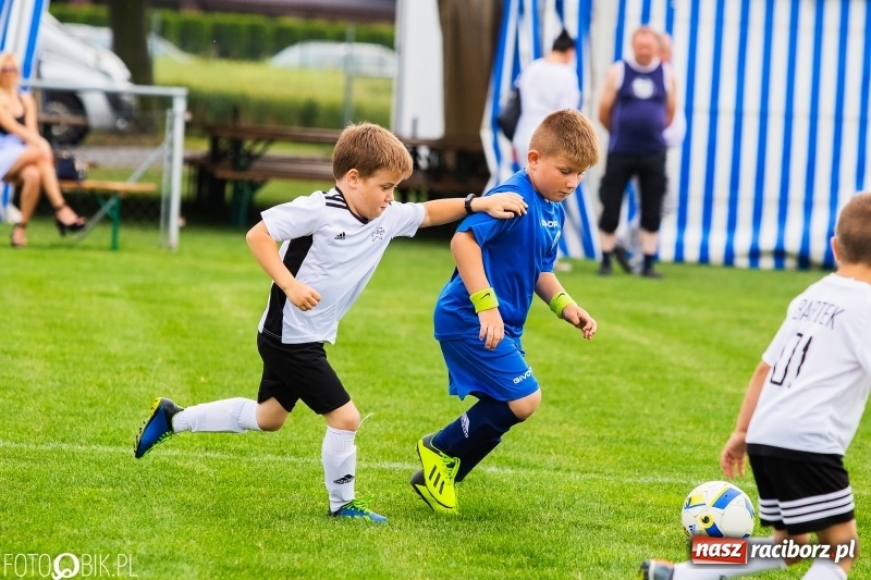 Zdjęcie w galerii na portalu naszraciborz.pl: Turniej żaków w ramach festynu sportowego w Borucinie wiadomości z regionu