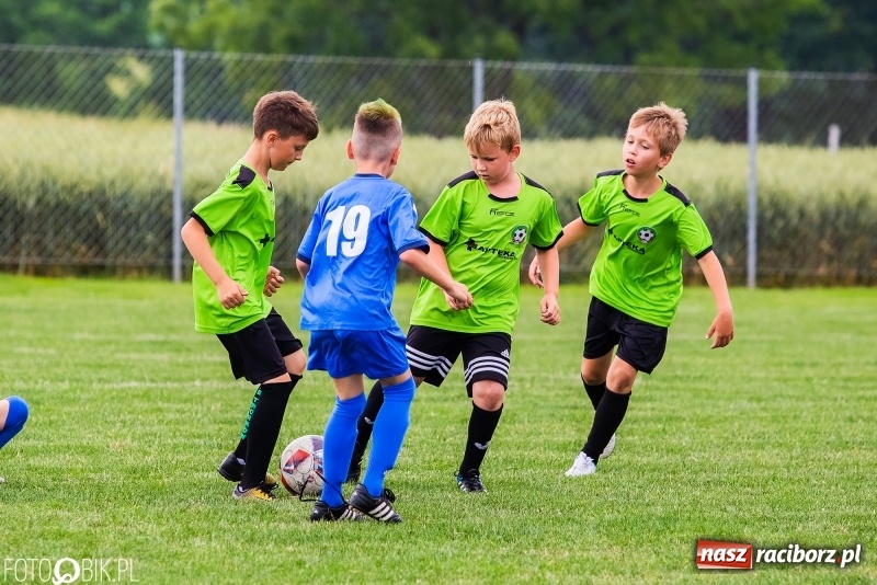 Zdjęcie w galerii na portalu naszraciborz.pl: Turniej żaków w ramach festynu sportowego w Borucinie wiadomości z regionu