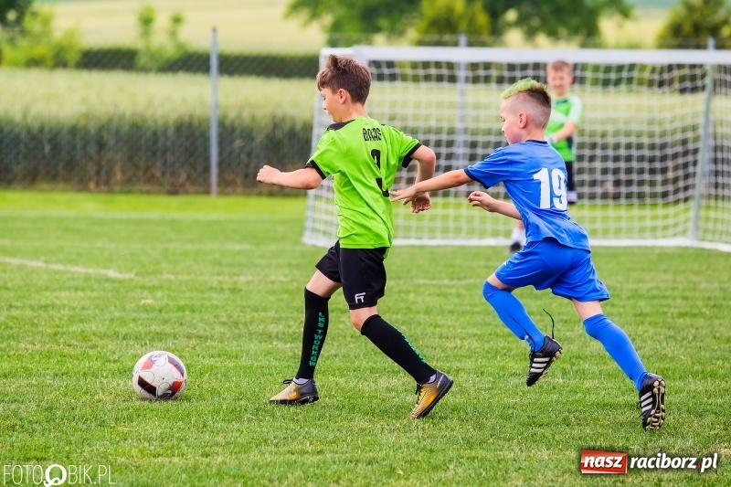 Zdjęcie w galerii na portalu naszraciborz.pl: Turniej żaków w ramach festynu sportowego w Borucinie wiadomości z regionu