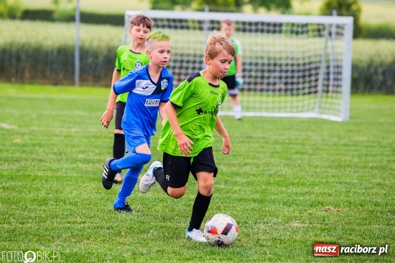 Zdjęcie w galerii na portalu naszraciborz.pl: Turniej żaków w ramach festynu sportowego w Borucinie wiadomości z regionu