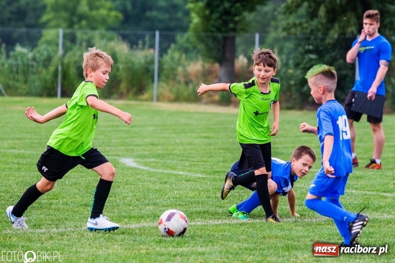 Zdjęcie w galerii na portalu naszraciborz.pl: Turniej żaków w ramach festynu sportowego w Borucinie wiadomości z regionu