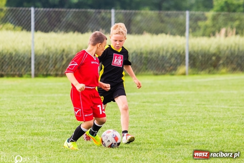 Zdjęcie w galerii na portalu naszraciborz.pl: Turniej żaków w ramach festynu sportowego w Borucinie wiadomości z regionu