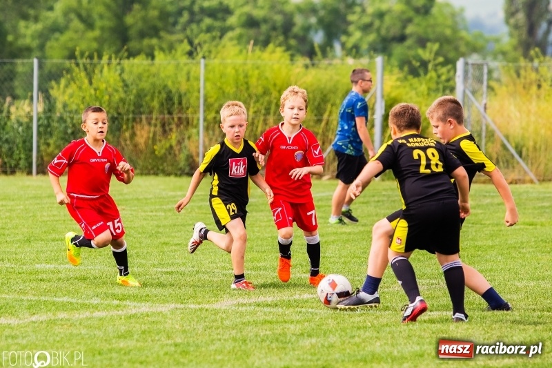 Zdjęcie w galerii na portalu naszraciborz.pl: Turniej żaków w ramach festynu sportowego w Borucinie wiadomości z regionu