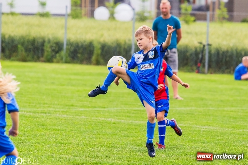 Zdjęcie w galerii na portalu naszraciborz.pl: Turniej żaków w ramach festynu sportowego w Borucinie wiadomości z regionu