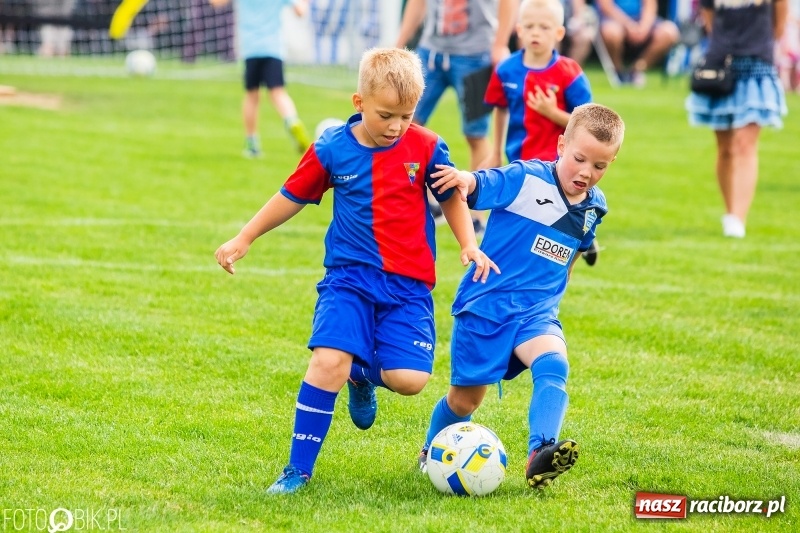 Zdjęcie w galerii na portalu naszraciborz.pl: Turniej żaków w ramach festynu sportowego w Borucinie wiadomości z regionu