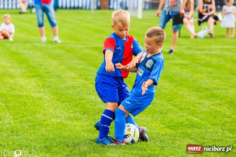 Zdjęcie w galerii na portalu naszraciborz.pl: Turniej żaków w ramach festynu sportowego w Borucinie wiadomości z regionu