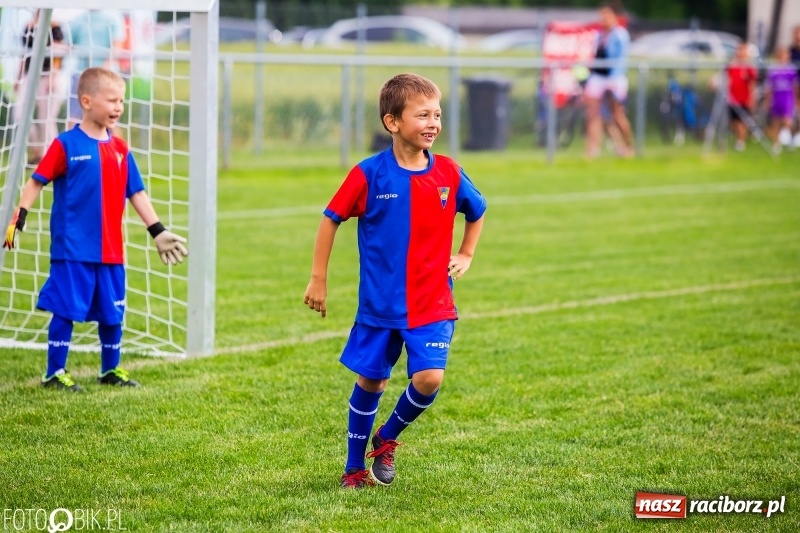Zdjęcie w galerii na portalu naszraciborz.pl: Turniej żaków w ramach festynu sportowego w Borucinie wiadomości z regionu