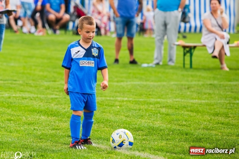 Zdjęcie w galerii na portalu naszraciborz.pl: Turniej żaków w ramach festynu sportowego w Borucinie wiadomości z regionu