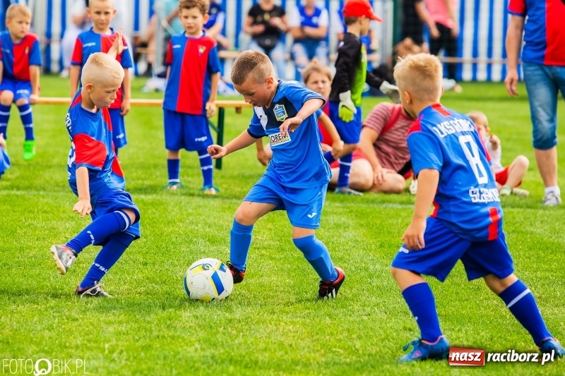 Zdjęcie w galerii na portalu naszraciborz.pl: Turniej żaków w ramach festynu sportowego w Borucinie wiadomości z regionu