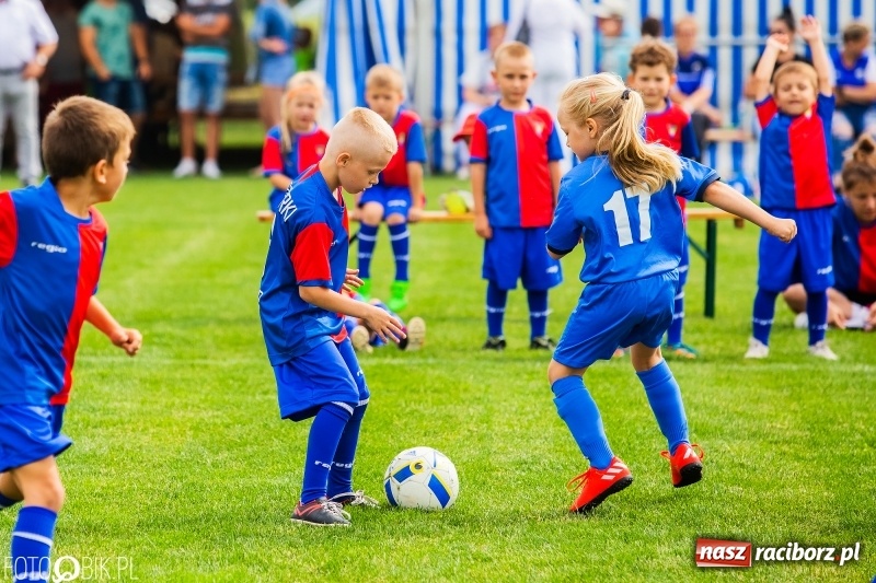 Zdjęcie w galerii na portalu naszraciborz.pl: Turniej żaków w ramach festynu sportowego w Borucinie wiadomości z regionu