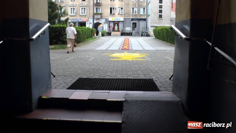 Zdjęcie w galerii na portalu naszraciborz.pl: Cisi bohaterowie z parafii miejskiej  wiadomości z regionu