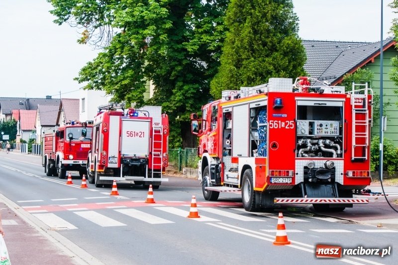 Zdjęcie w galerii na portalu naszraciborz.pl: Pożar pustostanu na Mariańskiej [FOTO] wiadomości z regionu