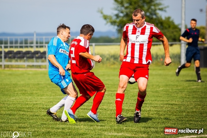 Zdjęcie w galerii na portalu naszraciborz.pl: Turniej oldbojów w Borucinie wiadomości z regionu