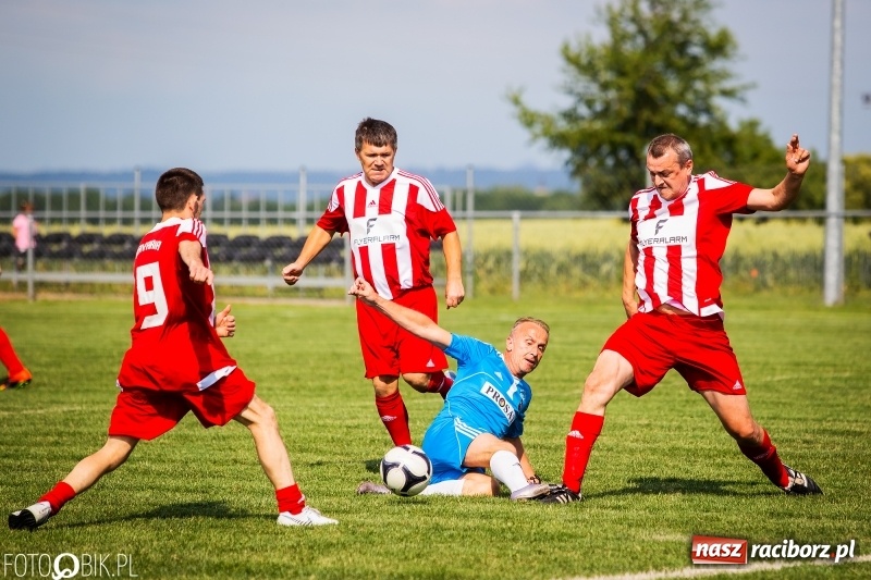 Zdjęcie w galerii na portalu naszraciborz.pl: Turniej oldbojów w Borucinie wiadomości z regionu