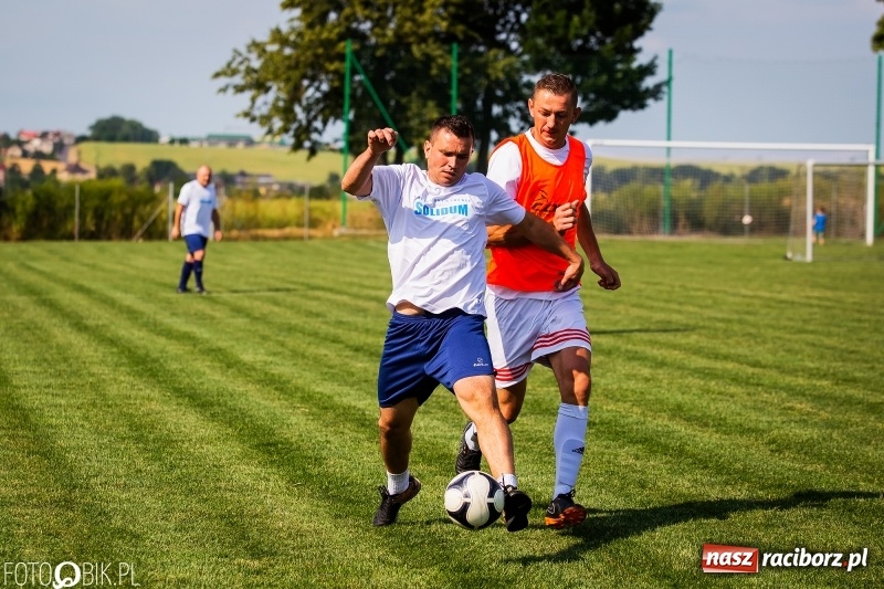 Zdjęcie w galerii na portalu naszraciborz.pl: Turniej oldbojów w Borucinie wiadomości z regionu