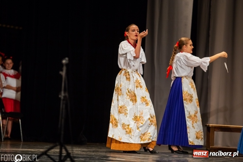 Zdjęcie w galerii na portalu naszraciborz.pl: Jubileuszowy koncert z okazji 65-lecia ZPiT Strzecha wiadomości z regionu