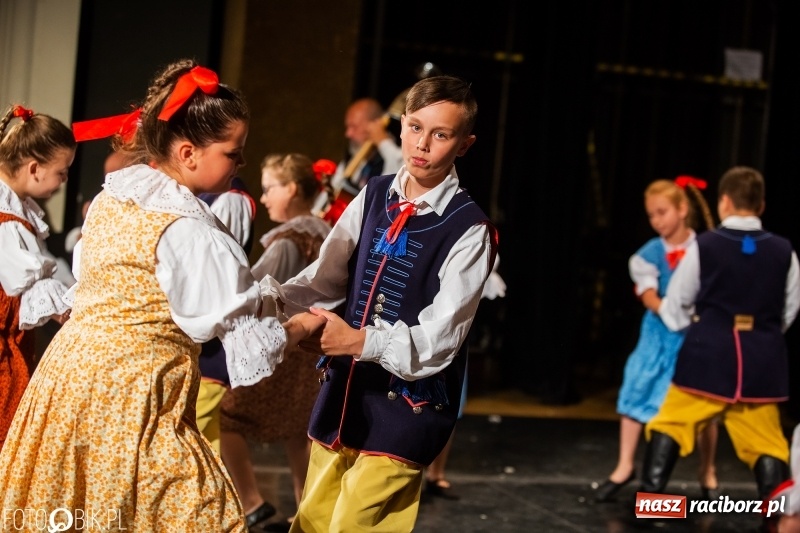 Zdjęcie w galerii na portalu naszraciborz.pl: Jubileuszowy koncert z okazji 65-lecia ZPiT Strzecha wiadomości z regionu