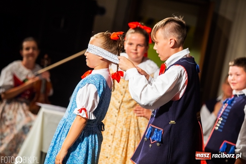 Zdjęcie w galerii na portalu naszraciborz.pl: Jubileuszowy koncert z okazji 65-lecia ZPiT Strzecha wiadomości z regionu