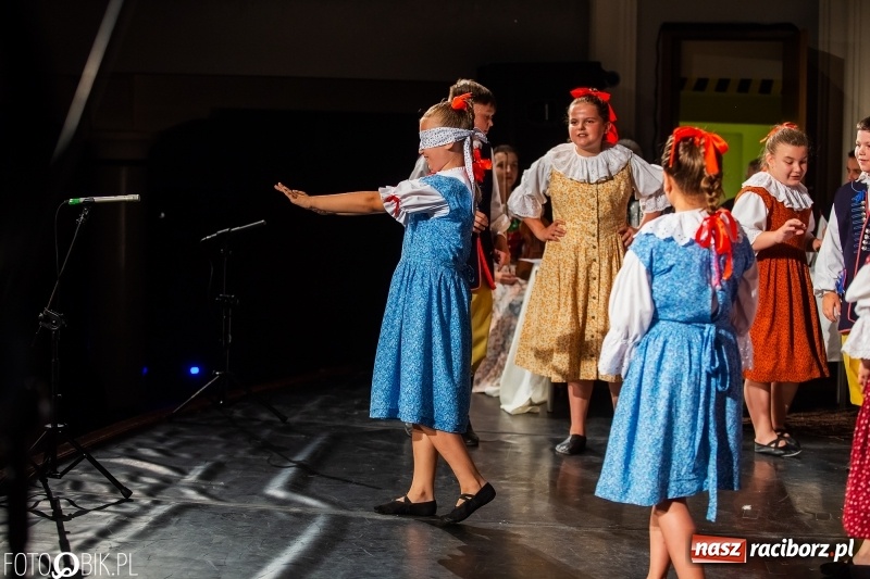 Zdjęcie w galerii na portalu naszraciborz.pl: Jubileuszowy koncert z okazji 65-lecia ZPiT Strzecha wiadomości z regionu