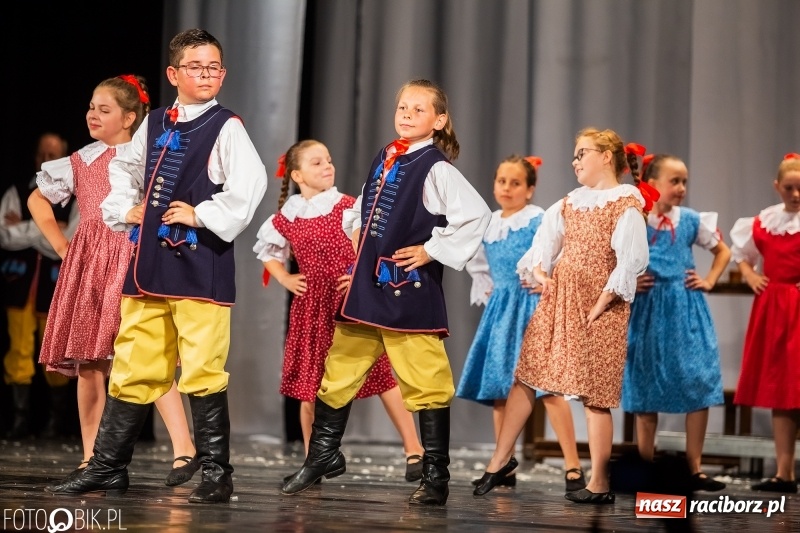 Zdjęcie w galerii na portalu naszraciborz.pl: Jubileuszowy koncert z okazji 65-lecia ZPiT Strzecha wiadomości z regionu