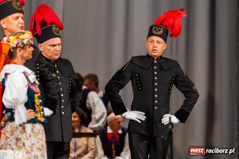 Zdjęcie w galerii na portalu naszraciborz.pl: Jubileuszowy koncert z okazji 65-lecia ZPiT Strzecha wiadomości z regionu