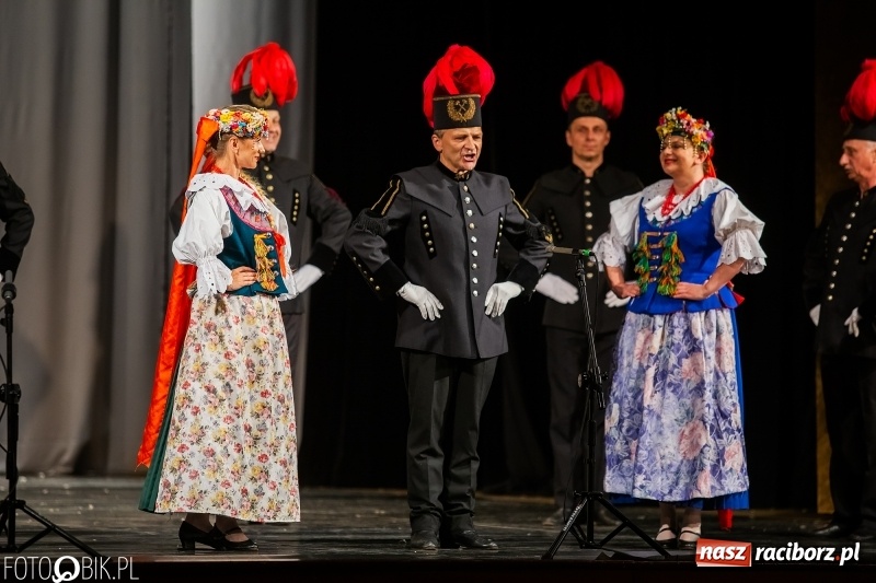 Zdjęcie w galerii na portalu naszraciborz.pl: Jubileuszowy koncert z okazji 65-lecia ZPiT Strzecha wiadomości z regionu