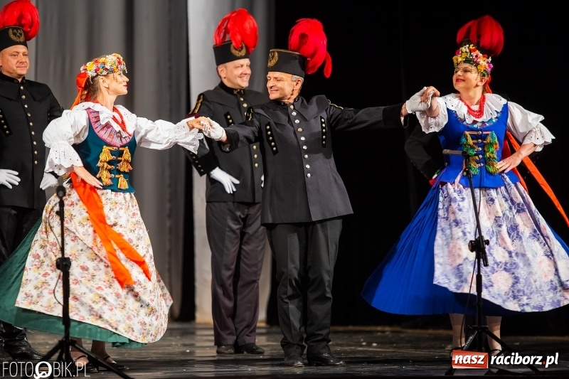 Zdjęcie w galerii na portalu naszraciborz.pl: Jubileuszowy koncert z okazji 65-lecia ZPiT Strzecha wiadomości z regionu