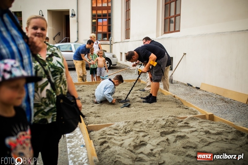 Zdjęcie w galerii na portalu naszraciborz.pl: VIII Zamkowa Noc z Duchami na Zamku Piastowskim  wiadomości z regionu