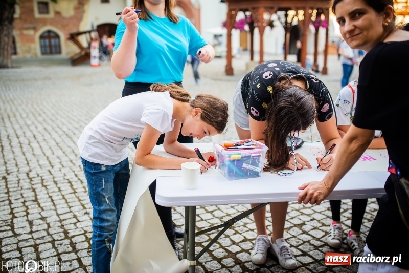 Zdjęcie w galerii na portalu naszraciborz.pl: VIII Zamkowa Noc z Duchami na Zamku Piastowskim  wiadomości z regionu
