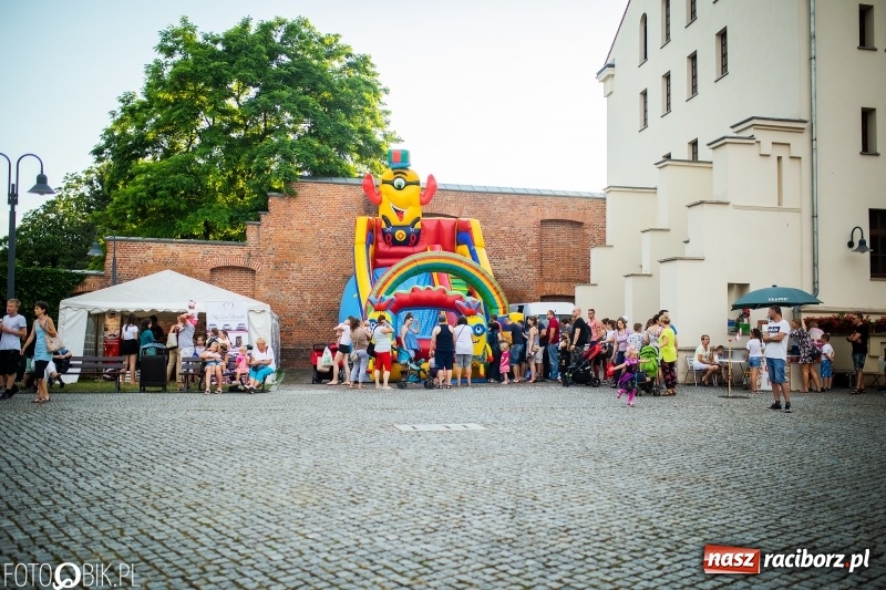 Zdjęcie w galerii na portalu naszraciborz.pl: VIII Zamkowa Noc z Duchami na Zamku Piastowskim  wiadomości z regionu