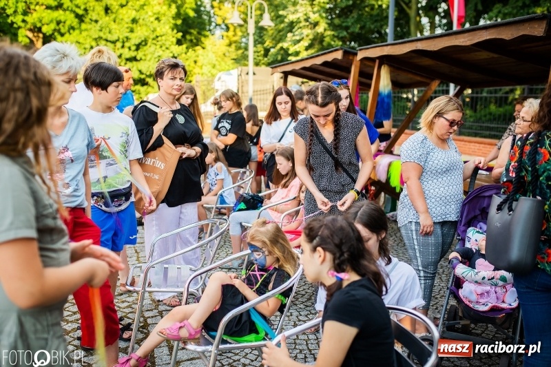 Zdjęcie w galerii na portalu naszraciborz.pl: VIII Zamkowa Noc z Duchami na Zamku Piastowskim  wiadomości z regionu