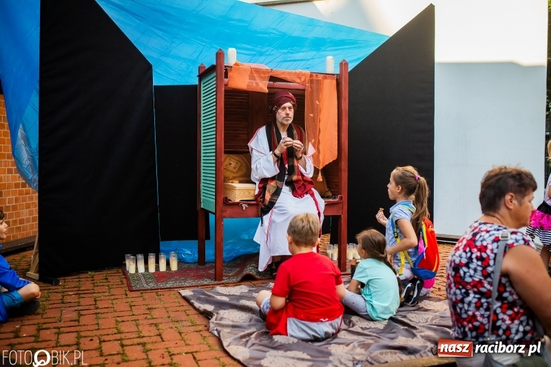 Zdjęcie w galerii na portalu naszraciborz.pl: VIII Zamkowa Noc z Duchami na Zamku Piastowskim  wiadomości z regionu