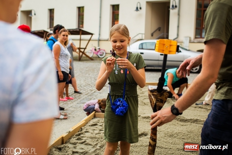 Zdjęcie w galerii na portalu naszraciborz.pl: VIII Zamkowa Noc z Duchami na Zamku Piastowskim  wiadomości z regionu
