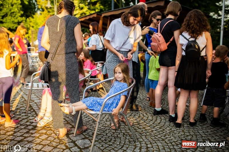 Zdjęcie w galerii na portalu naszraciborz.pl: VIII Zamkowa Noc z Duchami na Zamku Piastowskim  wiadomości z regionu