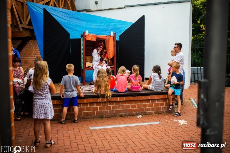 Zdjęcie w galerii na portalu naszraciborz.pl: VIII Zamkowa Noc z Duchami na Zamku Piastowskim  wiadomości z regionu