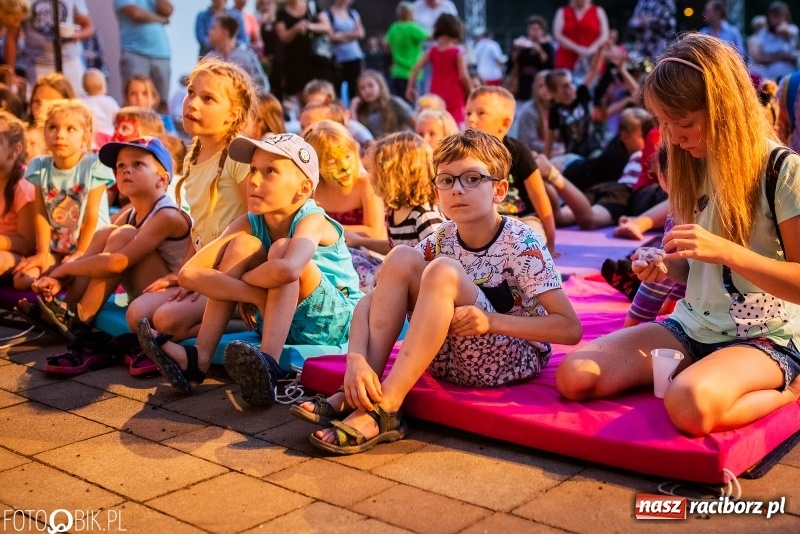 Zdjęcie w galerii na portalu naszraciborz.pl: VIII Zamkowa Noc z Duchami na Zamku Piastowskim  wiadomości z regionu