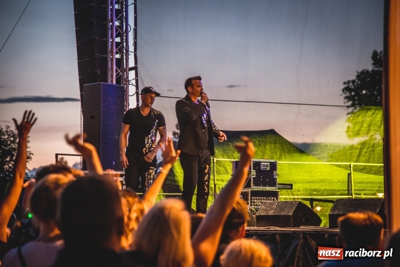 Zdjęcie w galerii na portalu naszraciborz.pl: Aquabrax Szymocice falował w rytmach disco polo [FOTO i WIDEO] wiadomości z regionu