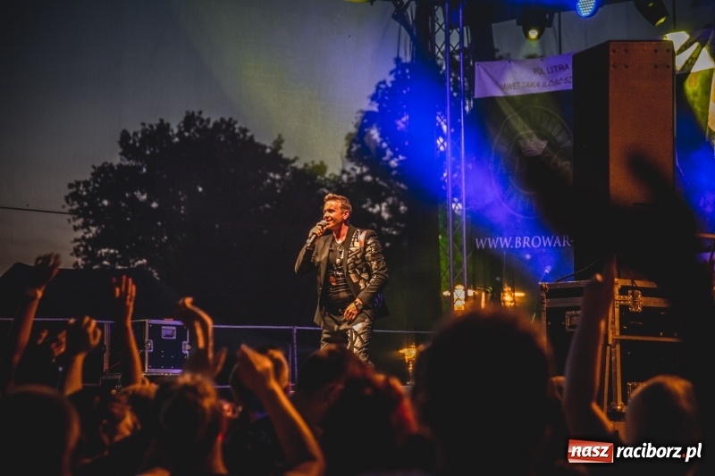 Zdjęcie w galerii na portalu naszraciborz.pl: Aquabrax Szymocice falował w rytmach disco polo [FOTO i WIDEO] wiadomości z regionu