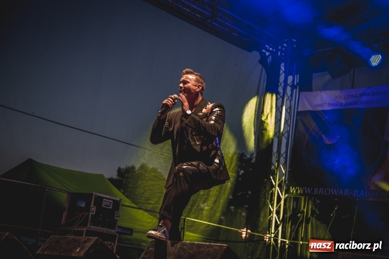 Zdjęcie w galerii na portalu naszraciborz.pl: Aquabrax Szymocice falował w rytmach disco polo [FOTO i WIDEO] wiadomości z regionu